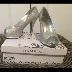 Rampage “Gracee” Peep Toe Pump- worn once